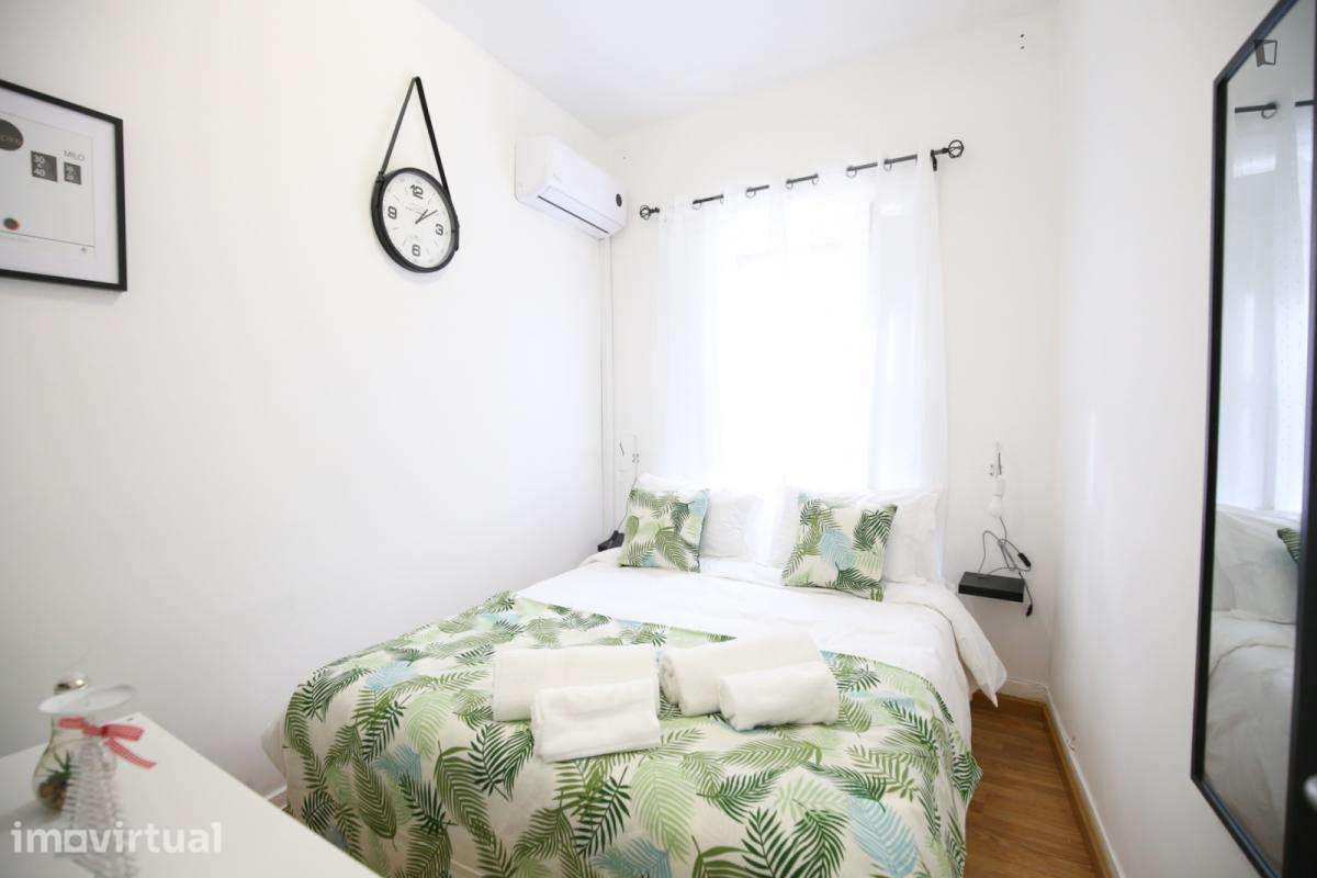 Quarto - localizado em São Bento Lisbon - Grande imagem: 2/32
