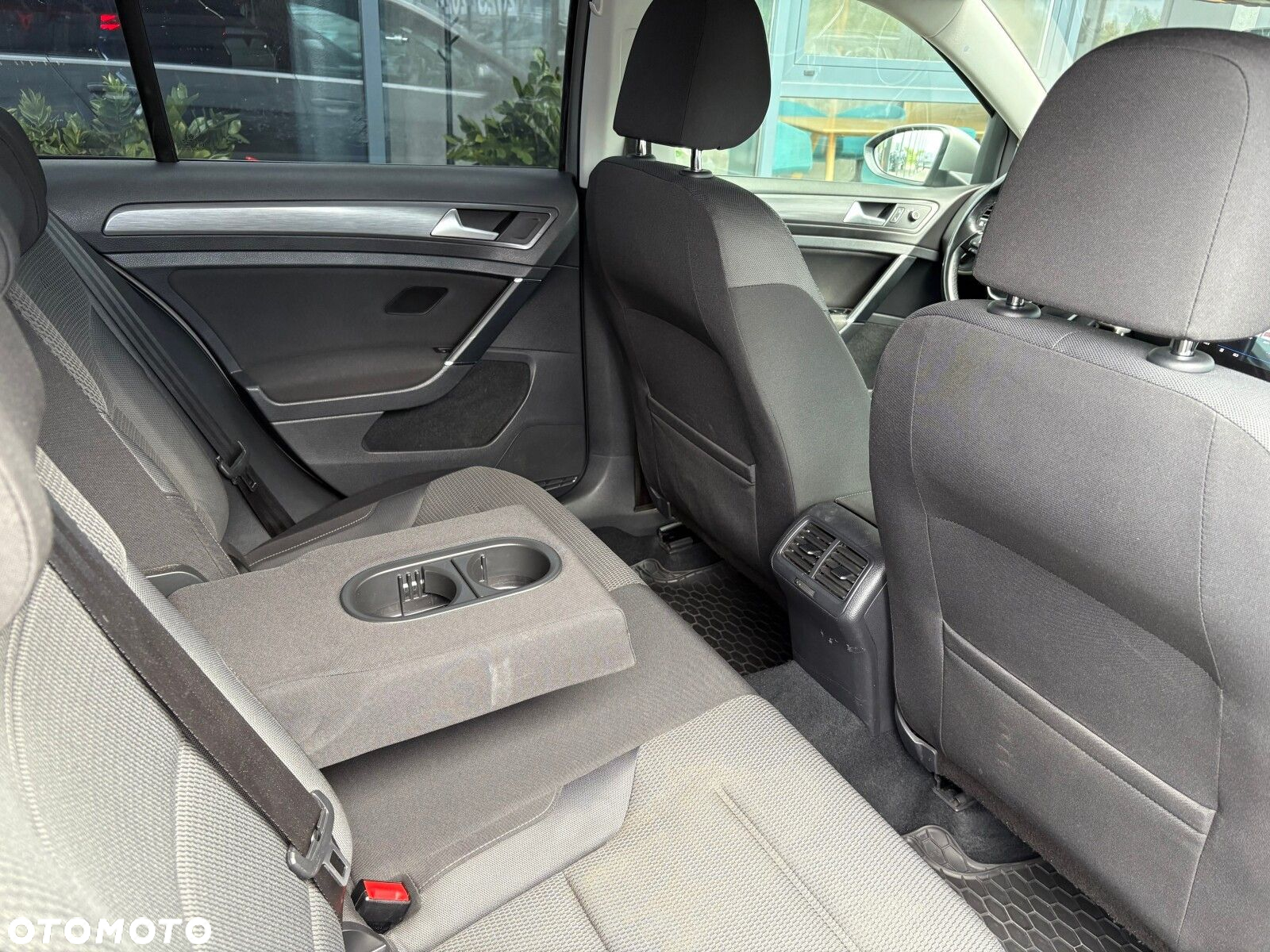 Volkswagen Golf VII 1.4 TSI BMT Comfortline - 14