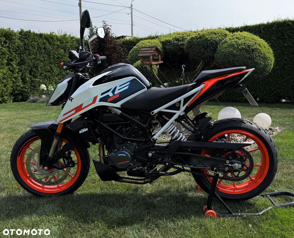 KTM Duke 125 - 1