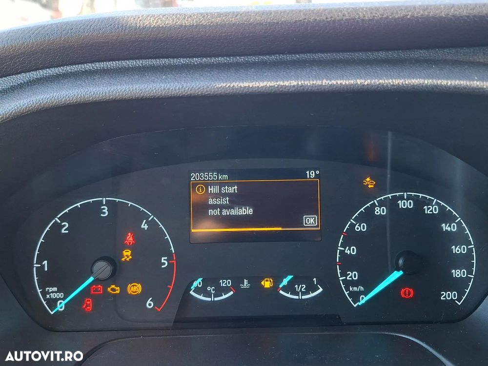 Ford TRANSIT FURGON 2.0D 131CP  MOTOR DEFECT - 15