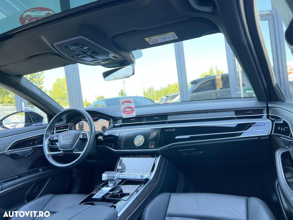 Audi A8 - 6