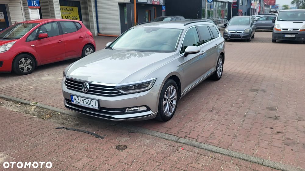 Volkswagen Passat 1.8 TSI BMT Comfortline - 1