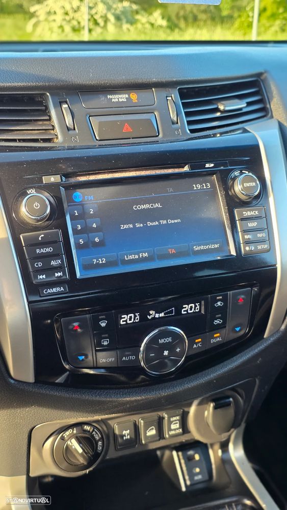 Nissan Navara 2.3 dCi CD 4WD Tekna - 15