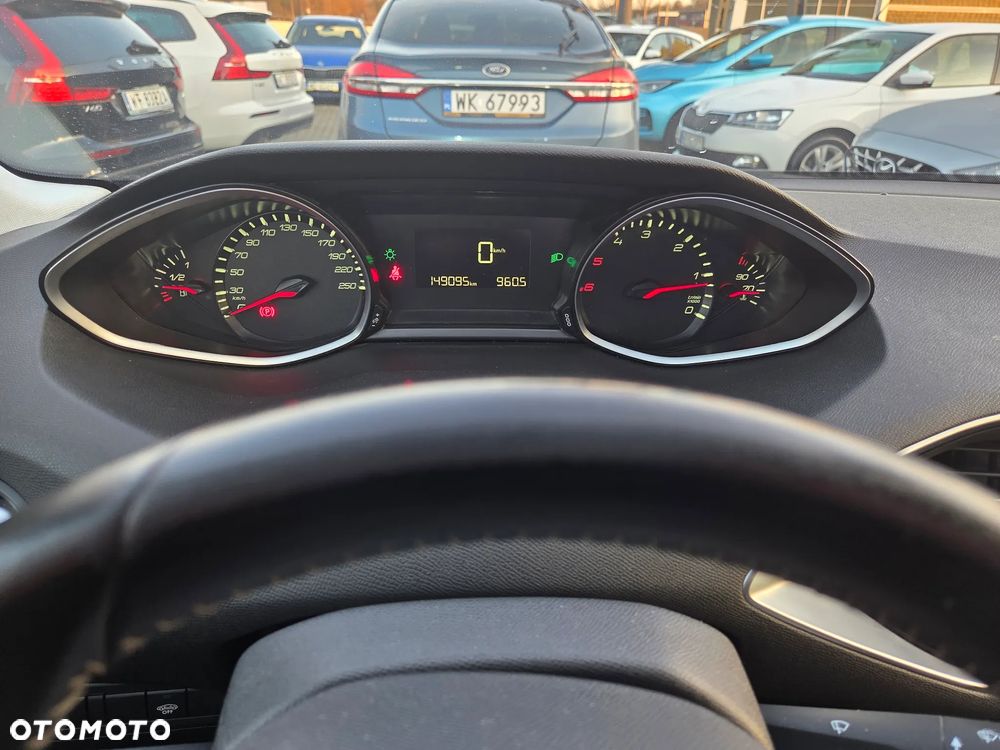 Peugeot 308 1.5 BlueHDi Active S&S - 23