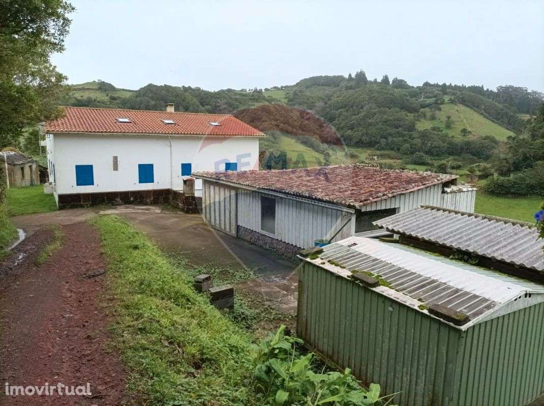 Moradia T4 para venda - Grande imagem: 5/17