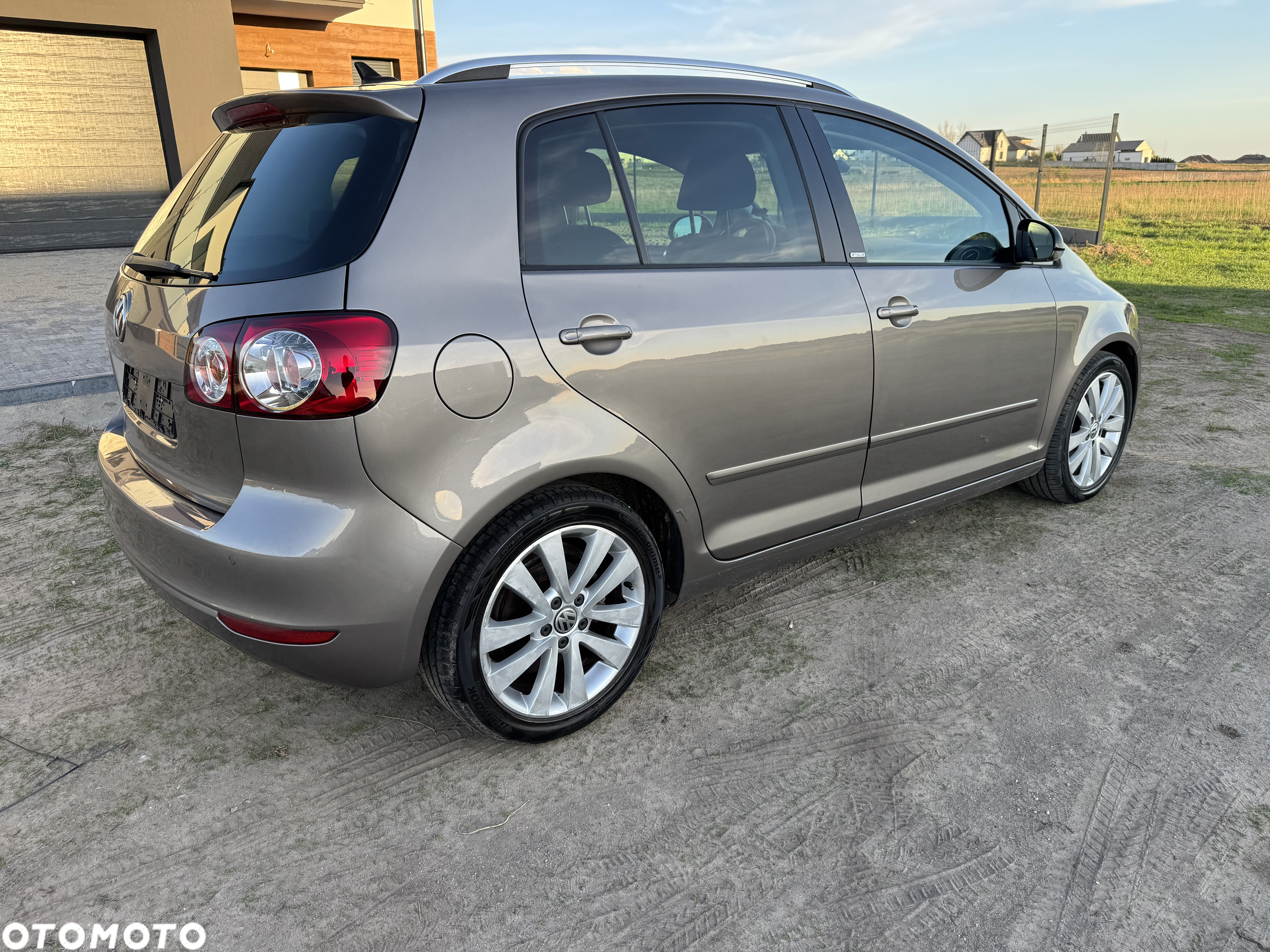 Volkswagen Golf Plus 1.4 TSI DSG Style - 10