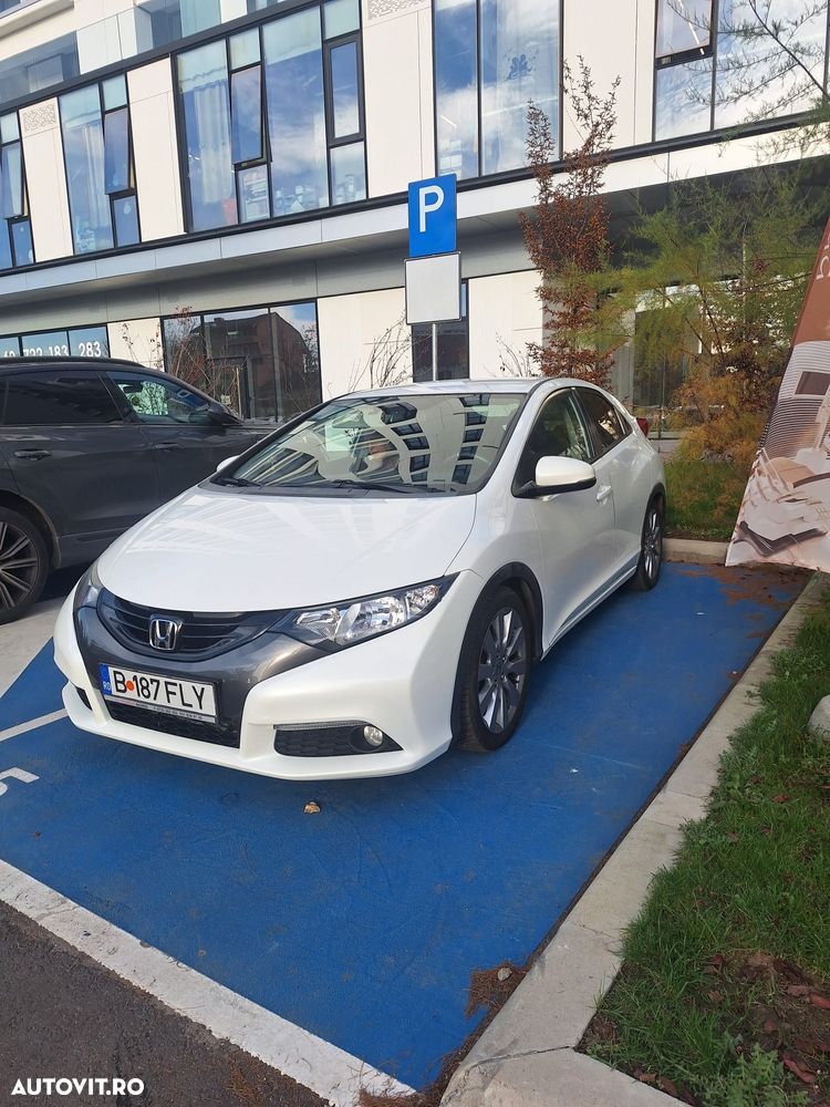 Honda Civic 1.8 Automatic ES - 1