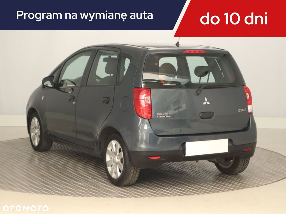 Mitsubishi Colt - 6