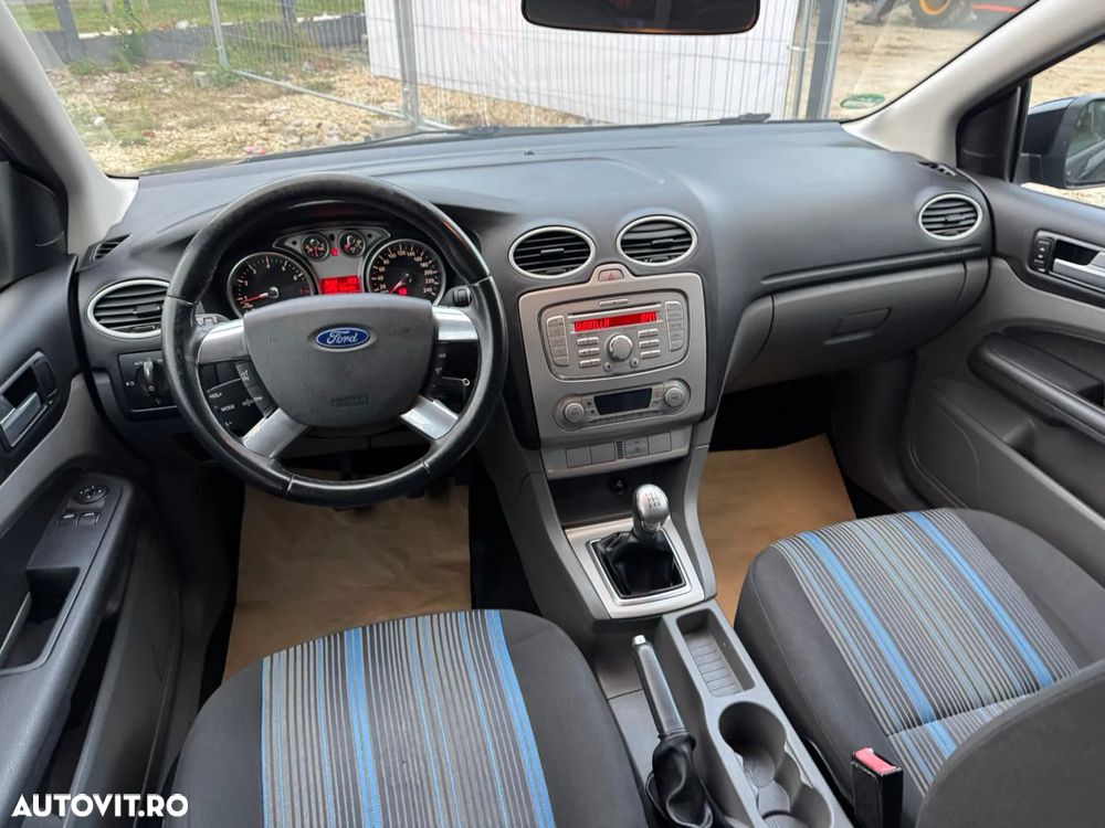 Ford Focus 1.6 16V Black Magic - 5