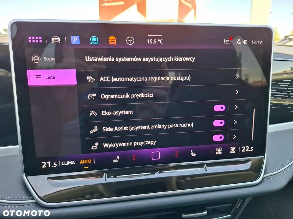 Volkswagen Passat Variant 2.0 TDI SCR DSG Elegance - 35