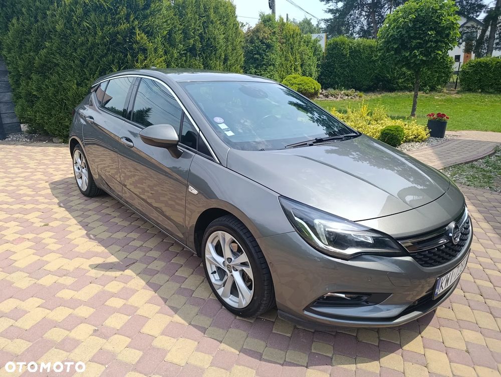 Opel Astra 1.4 Turbo Innovation - 1