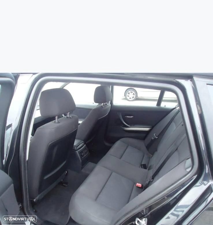BMW 320 - 19