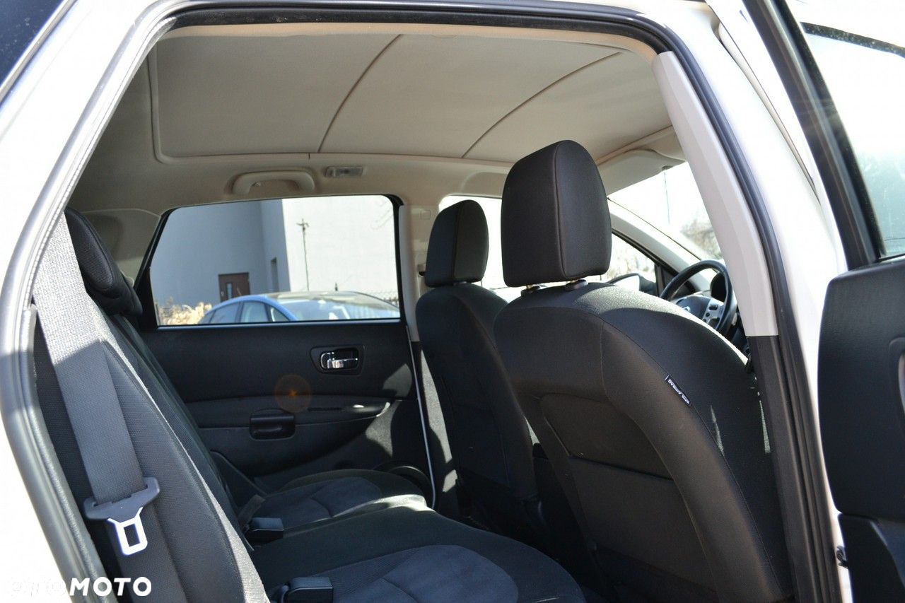Nissan Qashqai+2 - 9