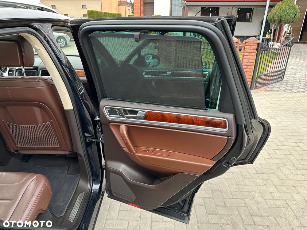 Volkswagen Touareg - 25