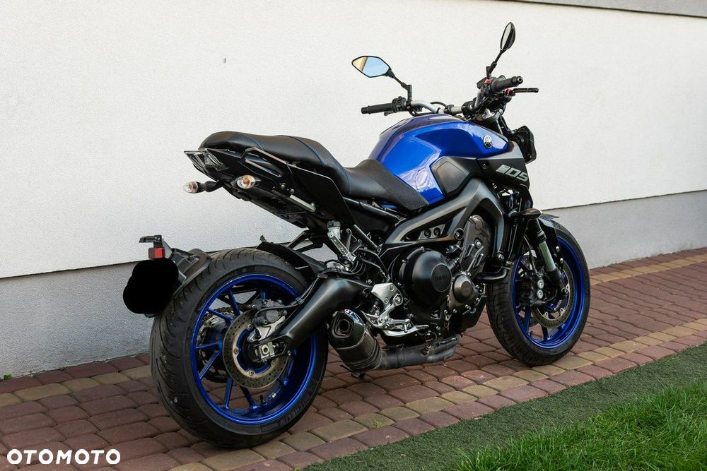 Yamaha MT - 3