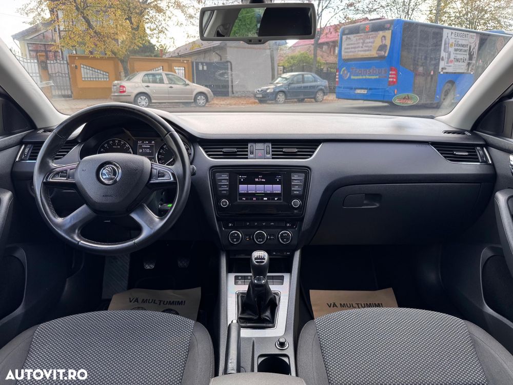 Skoda Octavia 1.6 TDI ELEGANCE - 17