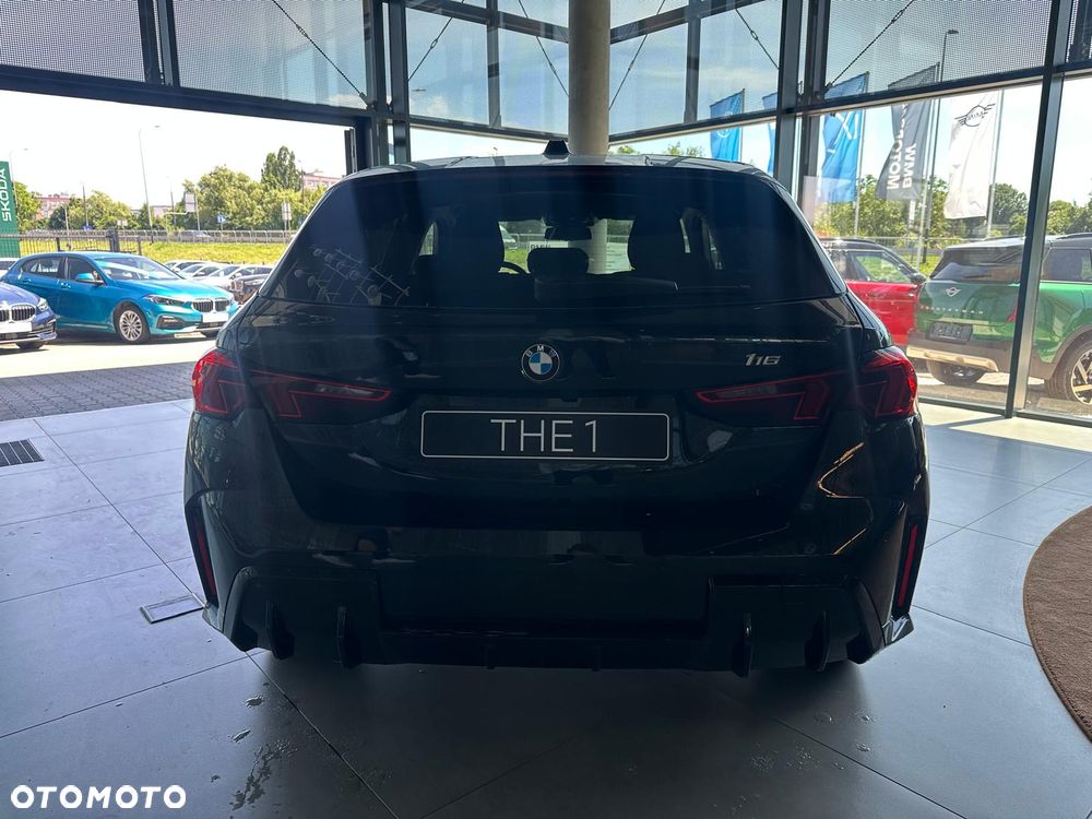 BMW Seria 1 118i - 6