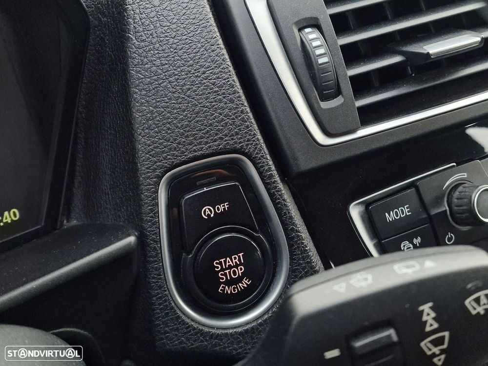 BMW 116 d Line Urban Auto - 23