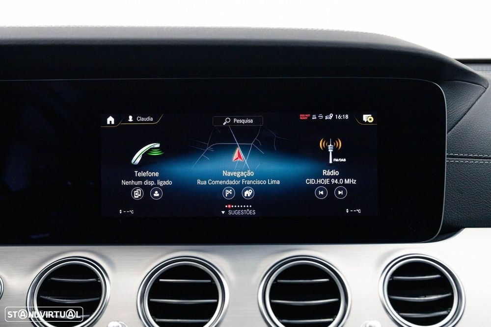 Mercedes-Benz E 300 e AMG Line - 36