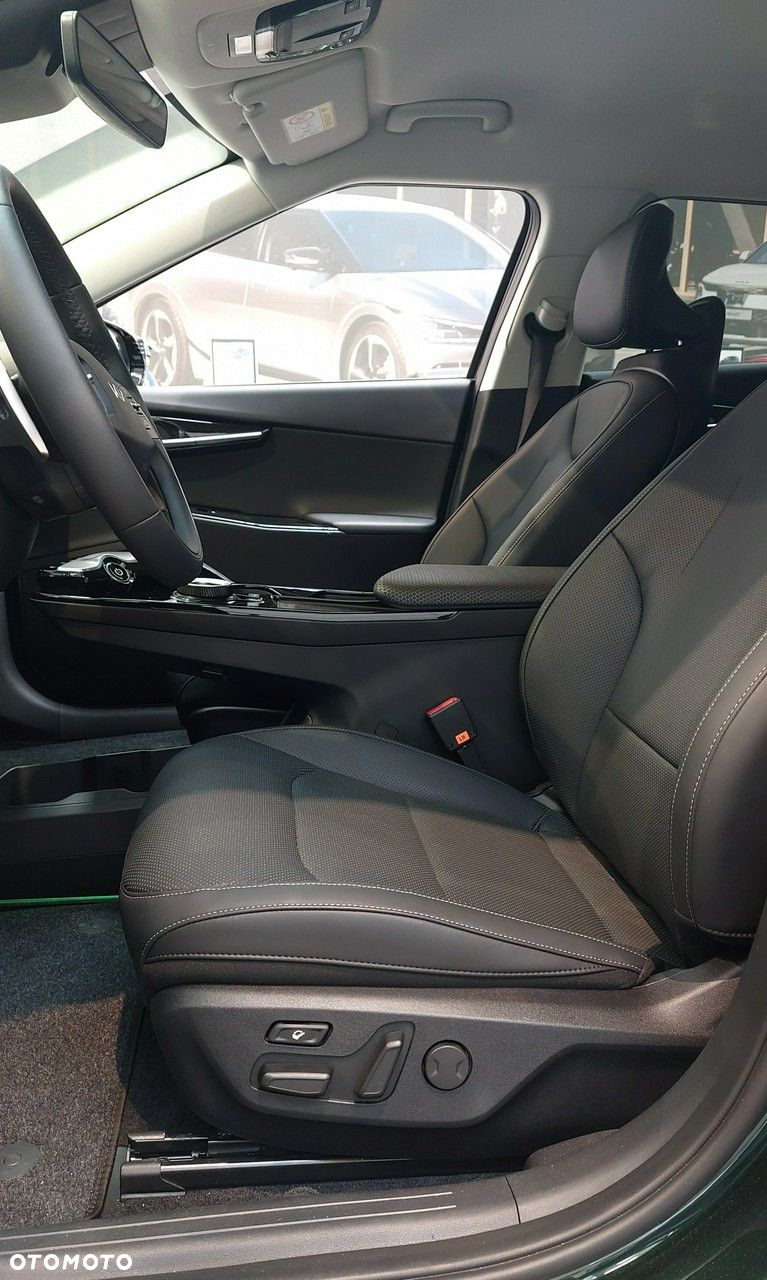 Kia EV6 77.4kWh Plus - 16