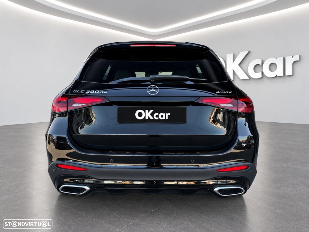 Mercedes-Benz GLC 300 de 4Matic 9G-TRONIC AMG Line Advanced - 12