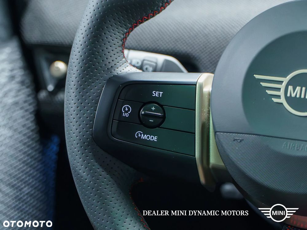 MINI Cooper SE John Works Trim - 25