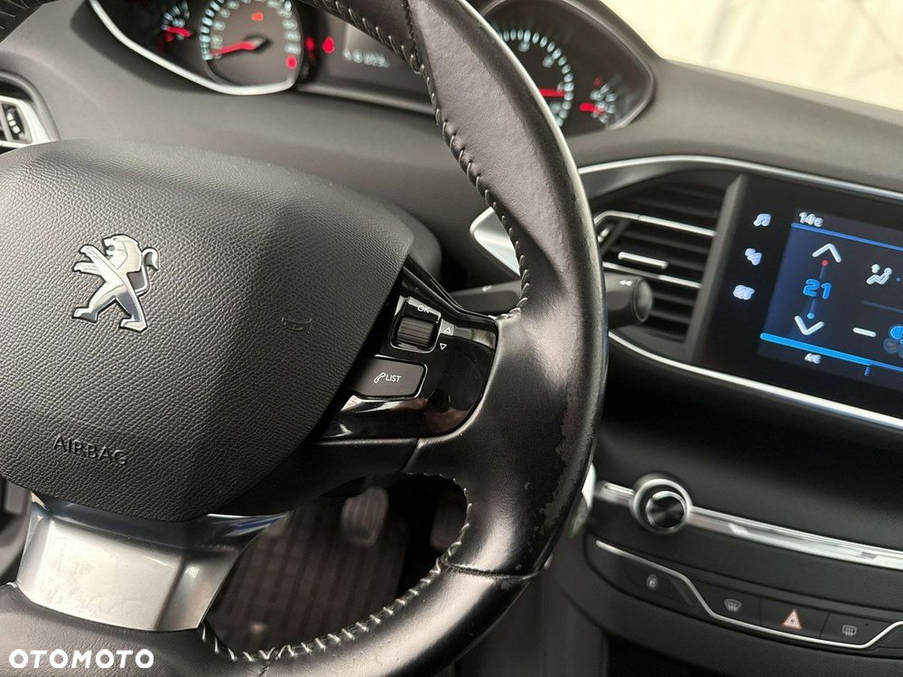 Peugeot 308 - 26