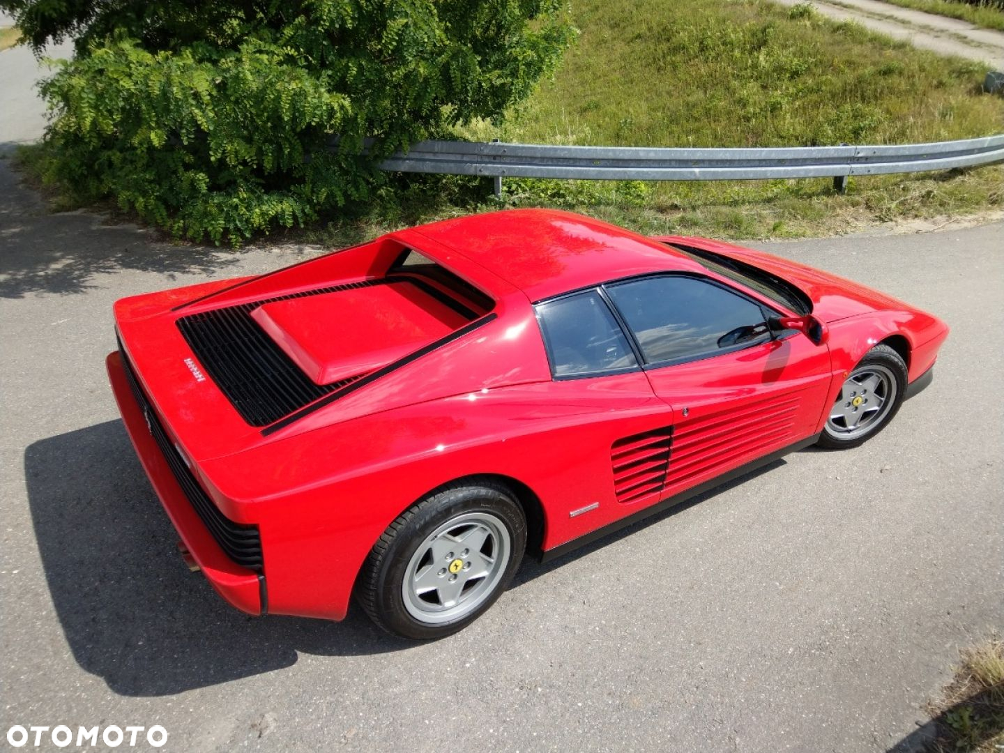 Ferrari Testarossa - 10