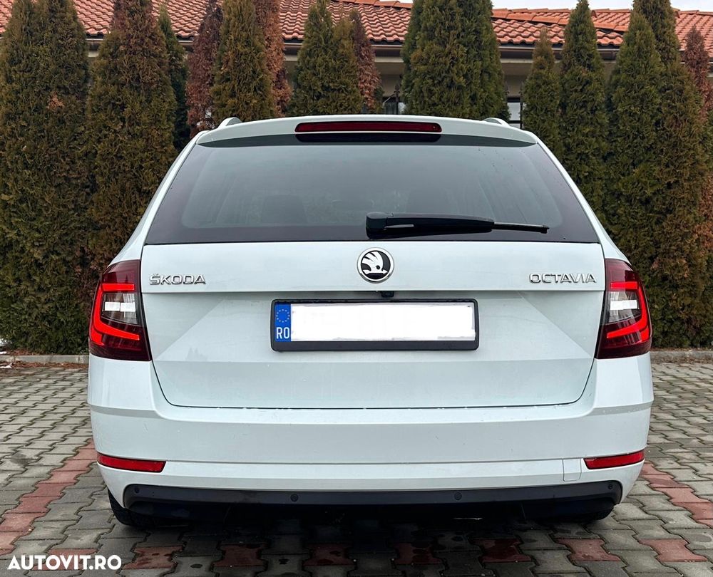 Skoda Octavia 1.6 TDI DSG Premium Edition - 7