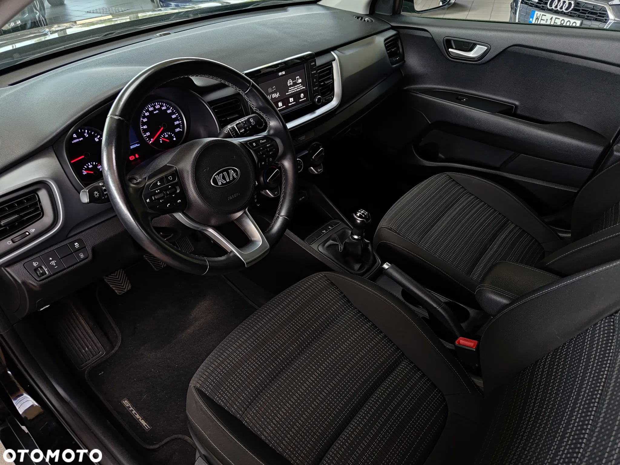 Kia Stonic 1.2 M - 6