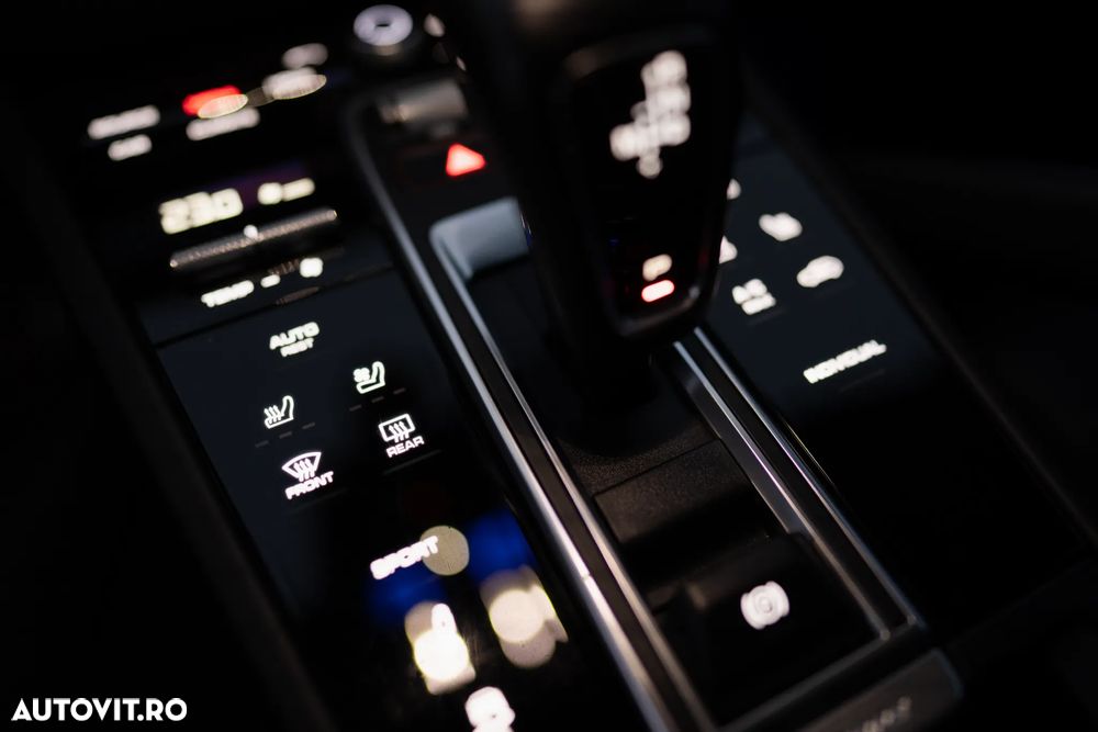 Porsche Cayenne S - 14