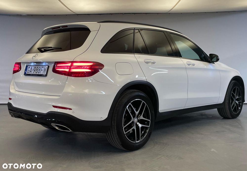 Mercedes-Benz GLC - 6