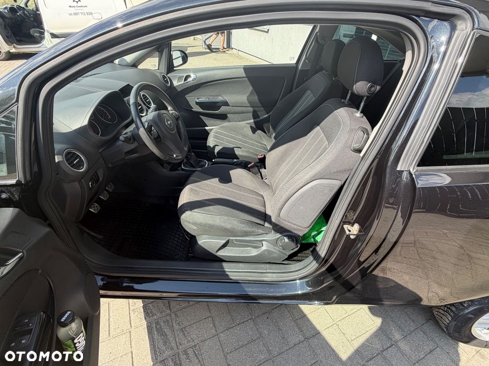 Opel Corsa 1.4 16V Graphite - 13