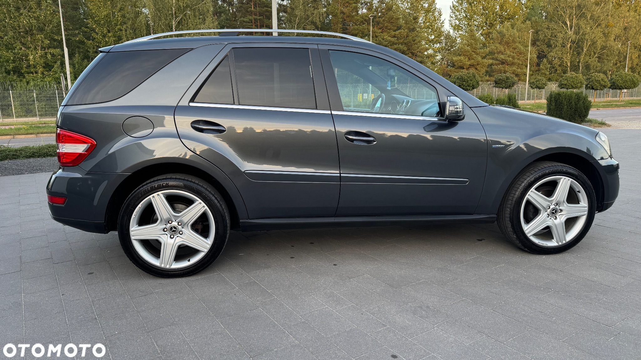 Mercedes-Benz ML 300 CDI BlueEff 4-Matic - 39