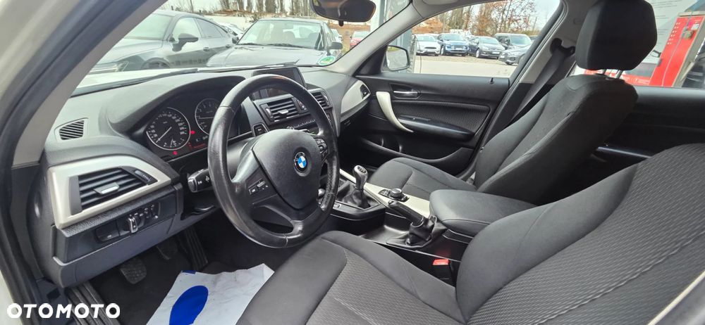 BMW Seria 1 - 29
