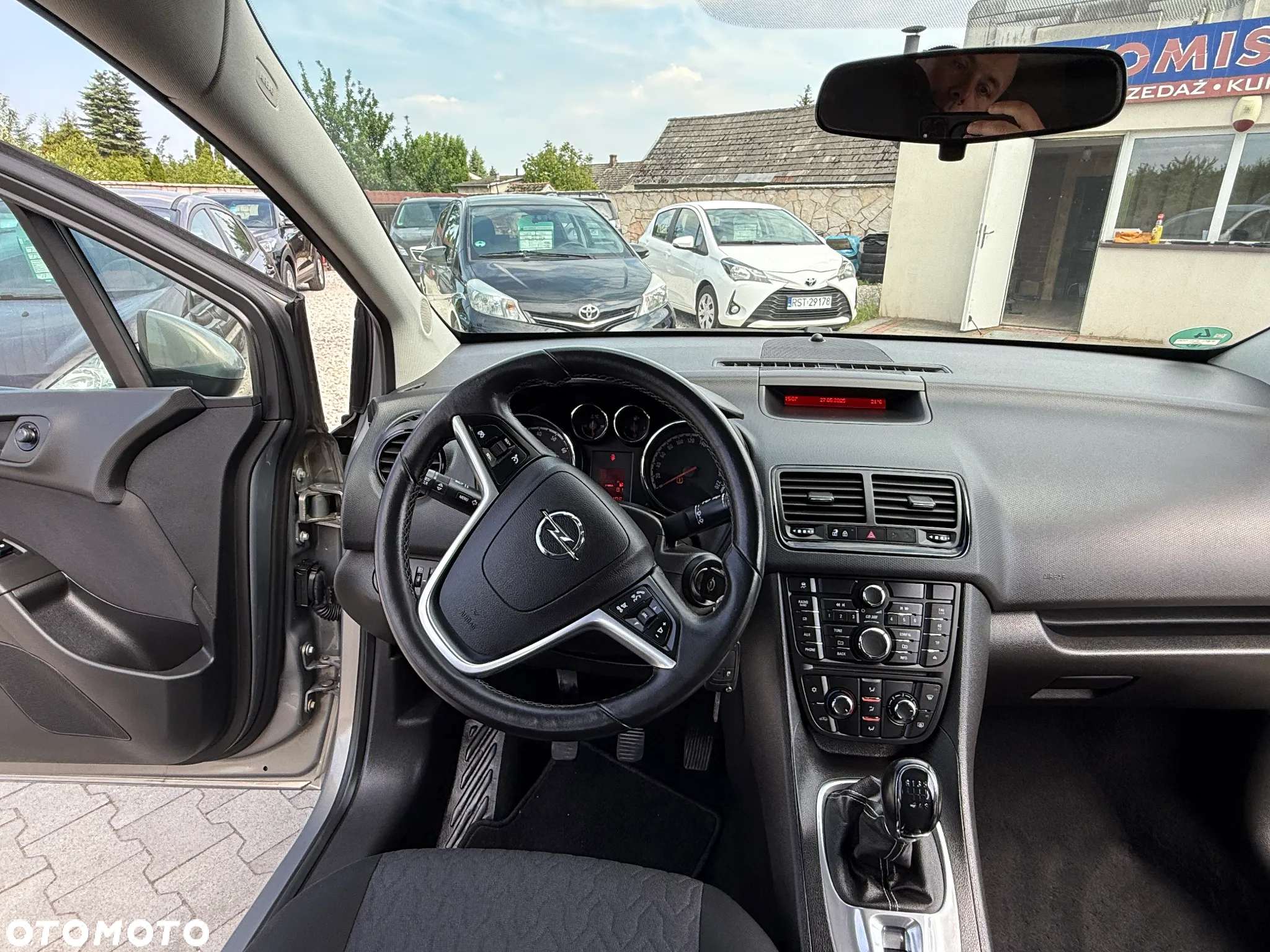 Opel Meriva 1.4 Color Edition - 24