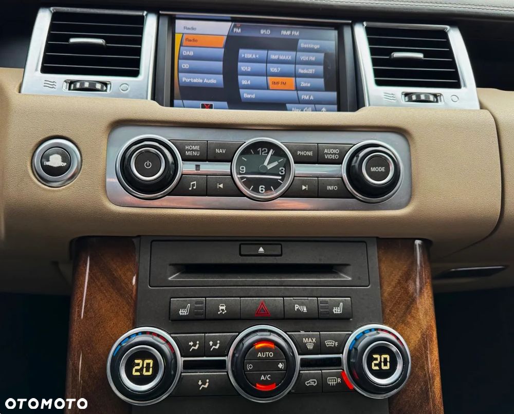 Land Rover Range Rover Sport TDV6 HSE - 31