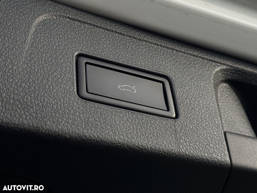 Volkswagen Passat Variant 2.0 TDI DSG 4Motion Highline - 15