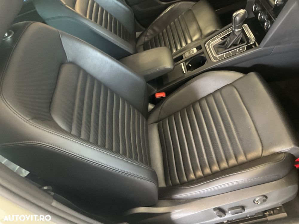 Volkswagen Passat Alltrack 2.0 TDI SCR 4Motion DSG (BMT) - 22