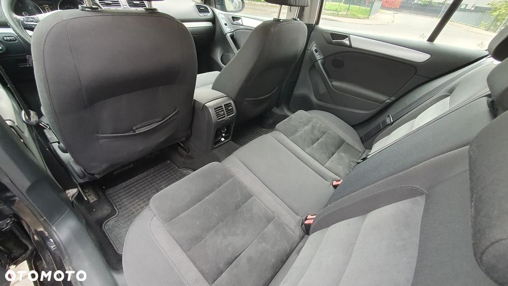 Volkswagen Golf - 14