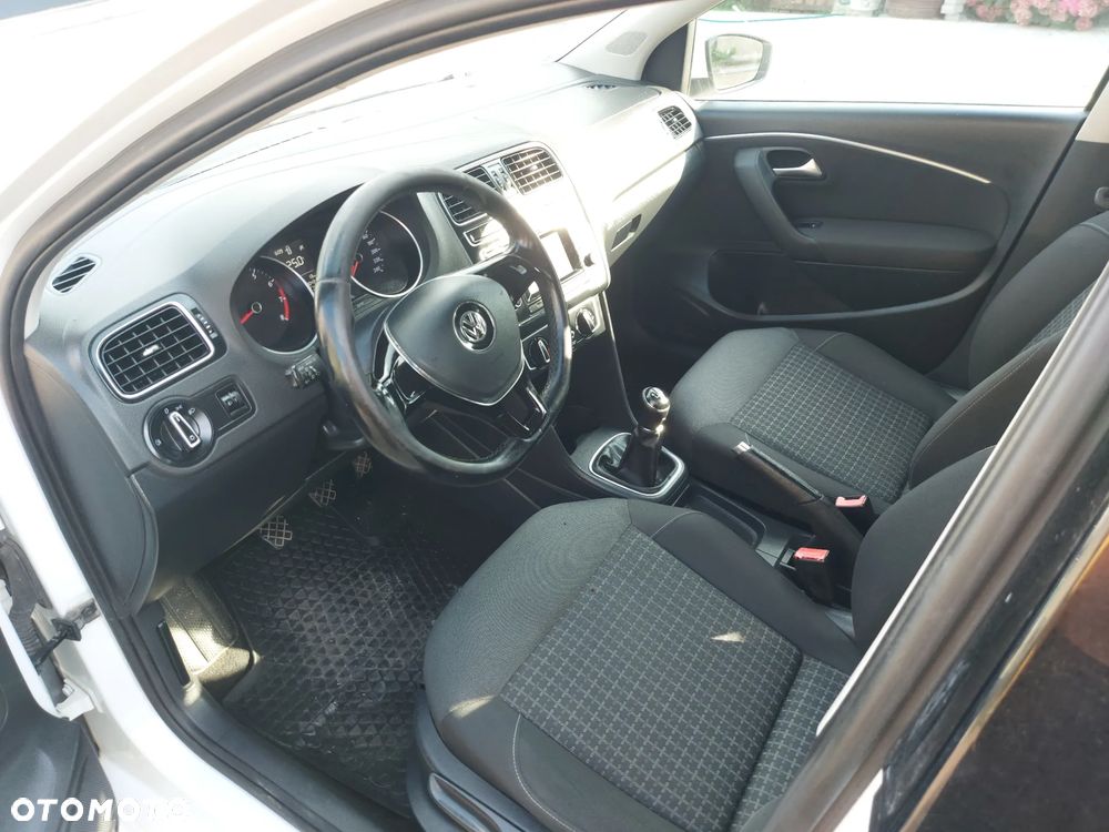 Volkswagen Polo 1.2 TSI BMT Comfortline - 11