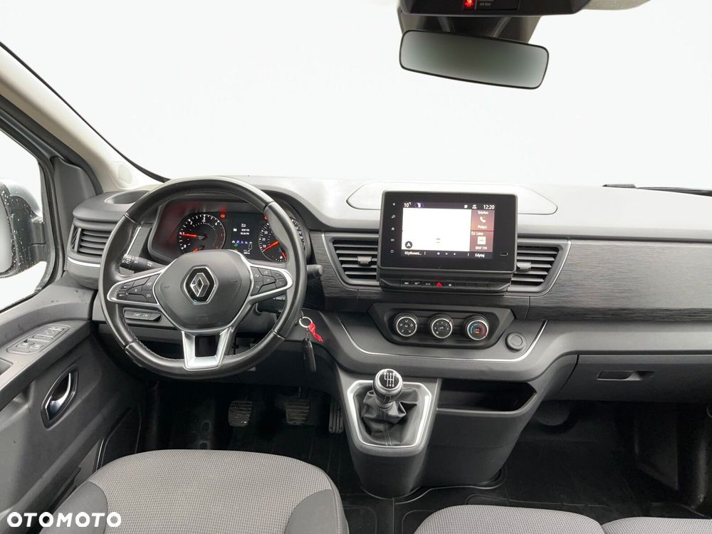 Renault Trafic - 13