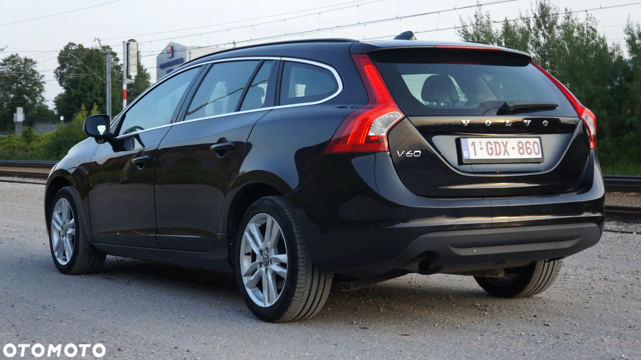Volvo V60 D2 Momentum - 5