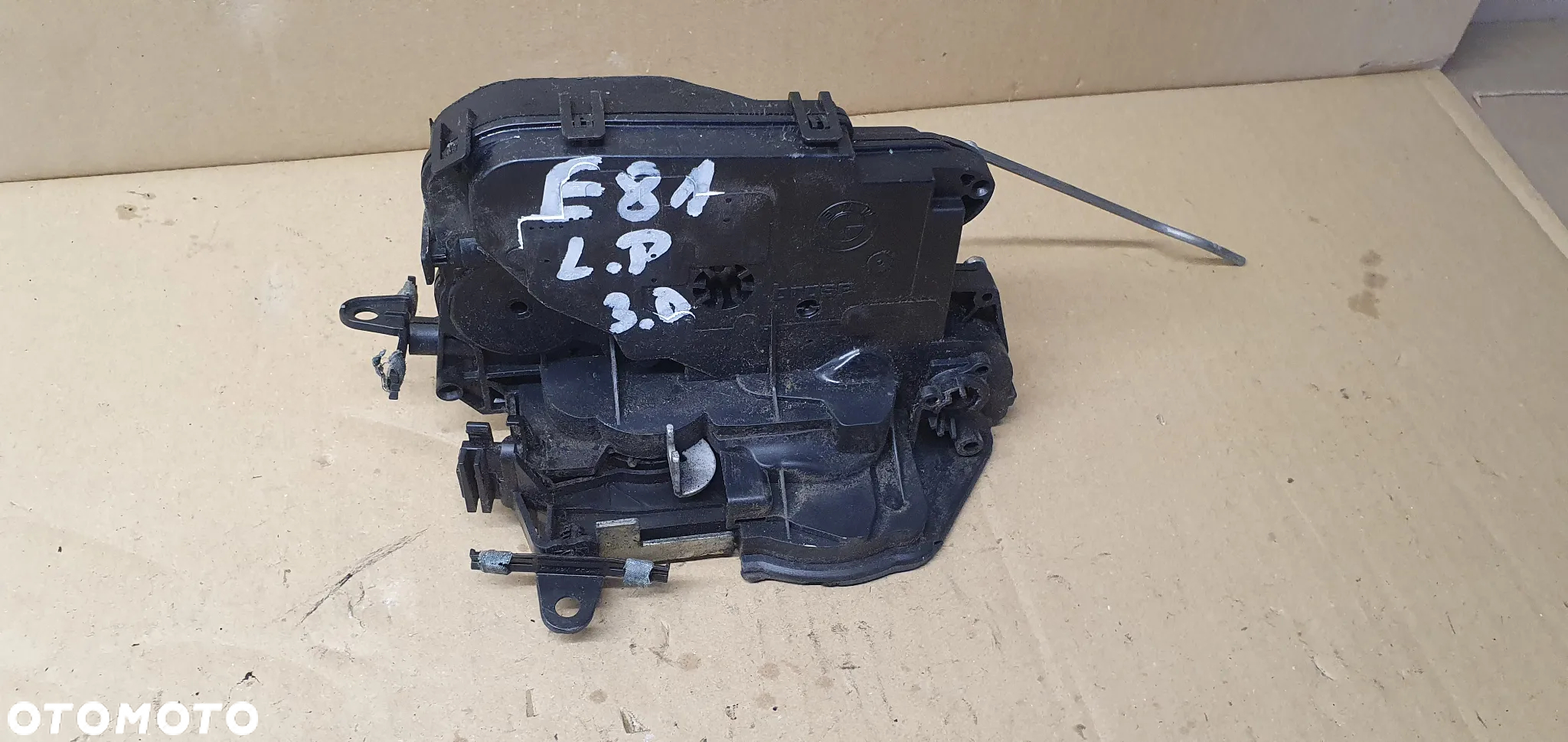 Zamek drzwi lewy przód przedni BMW 1 E81 7059967 - 4