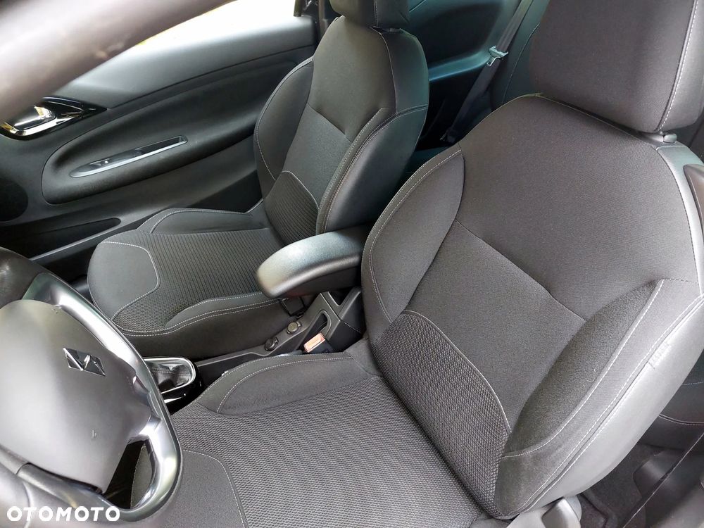 Citroën DS3 1.6 VTi SoChic - 15