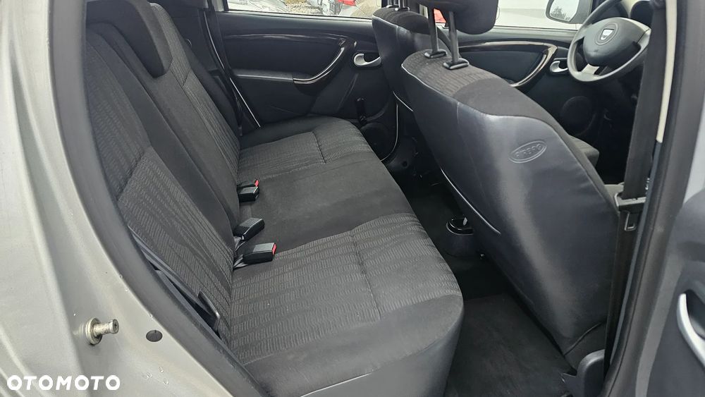 Dacia Duster 1.6 16V 4x2 Destination - 16