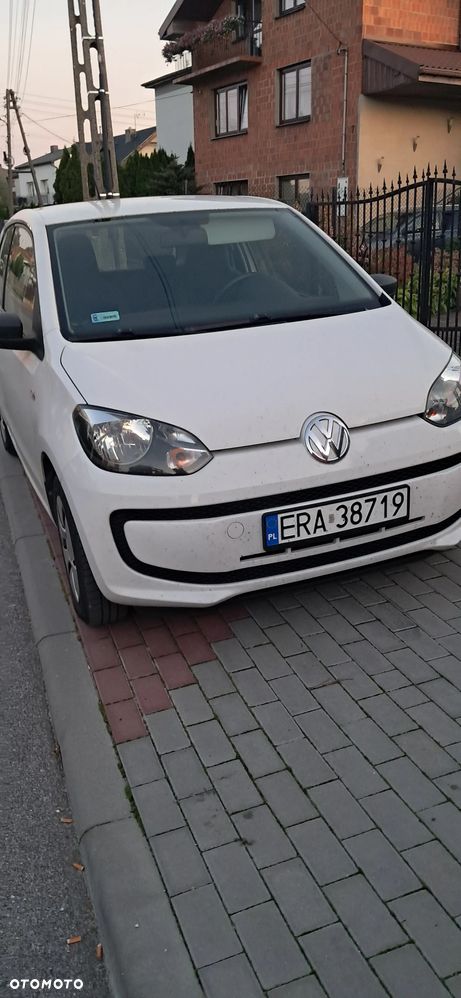 Volkswagen up! move - 4