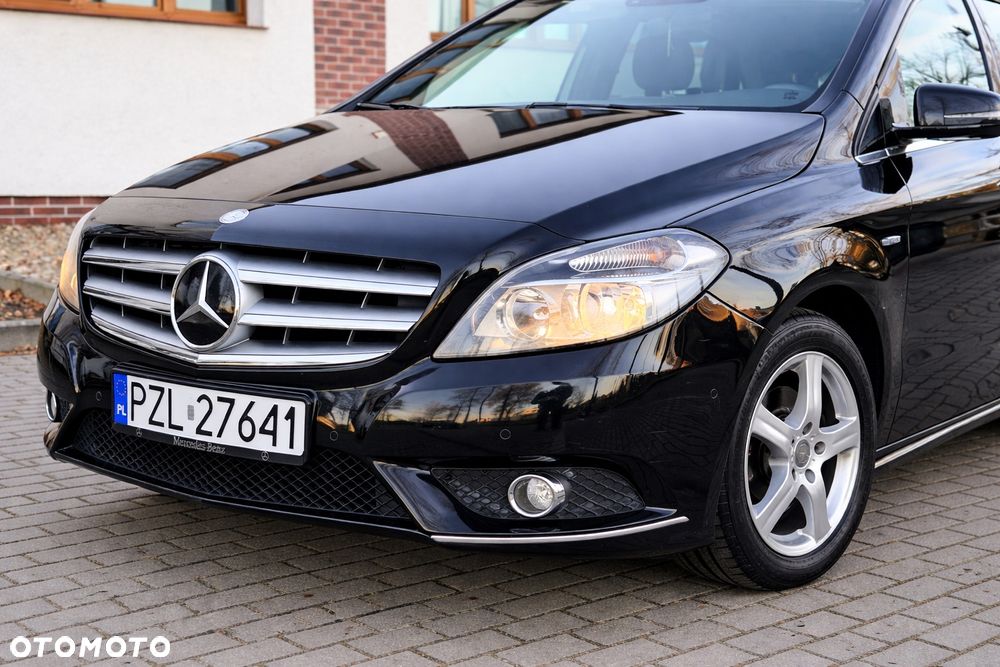 Mercedes-Benz Klasa B 180 CDI (BlueEFFICIENCY) - 18