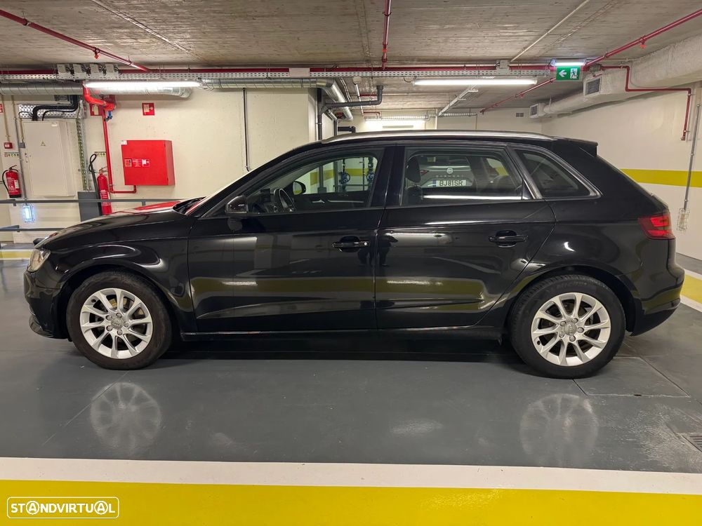 Audi A3 Sportback 1.6 TDI Sport S tronic - 12