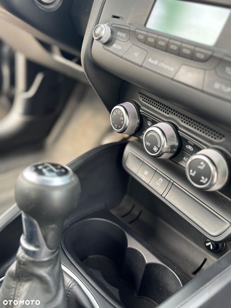 Audi A1 1.6 TDI Ambition - 11